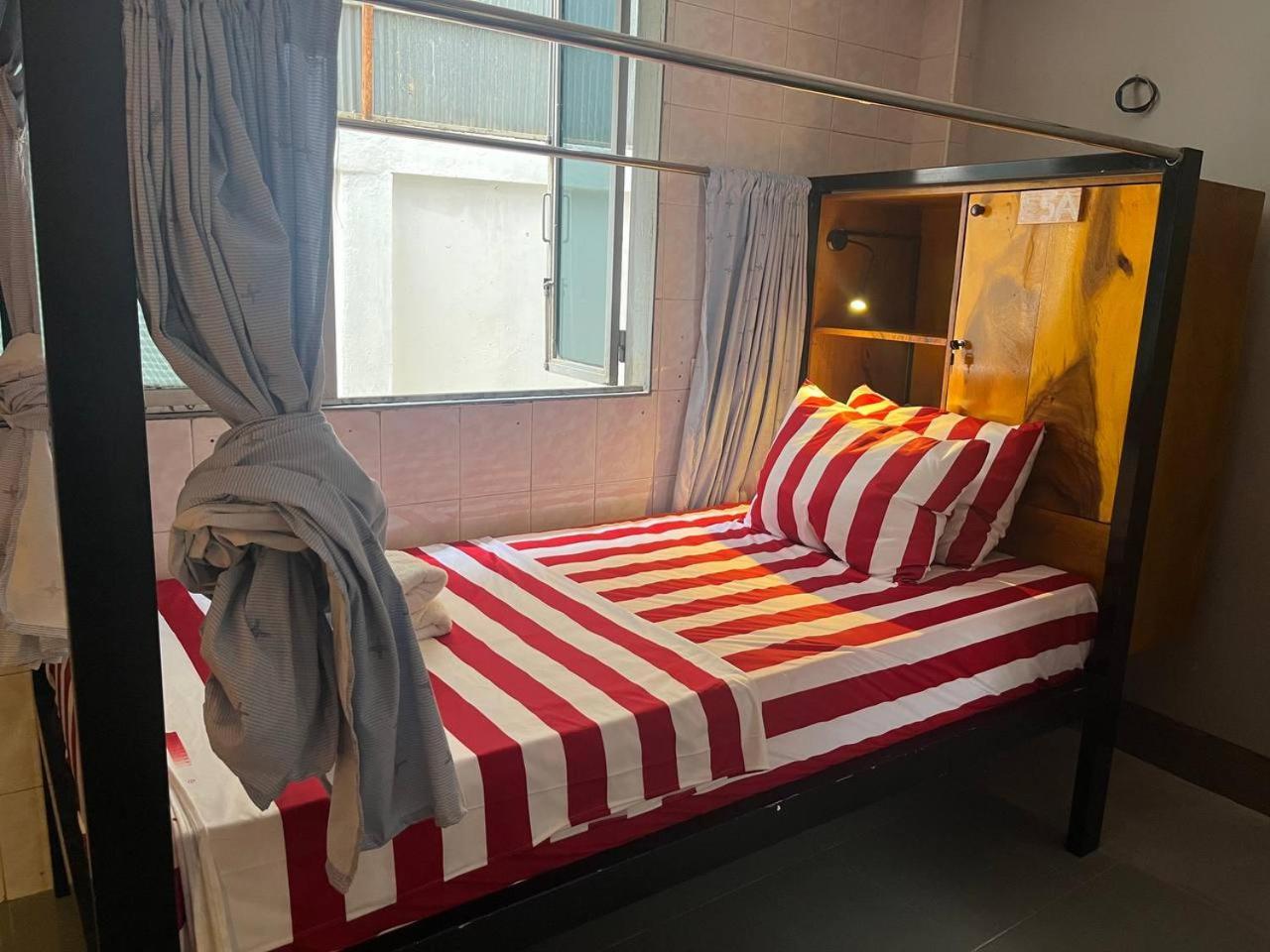Por Chey Guesthouse Battambang Esterno foto