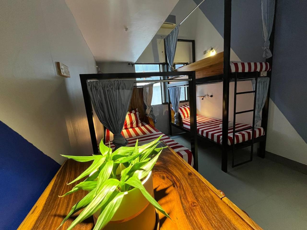 Por Chey Guesthouse Battambang Esterno foto