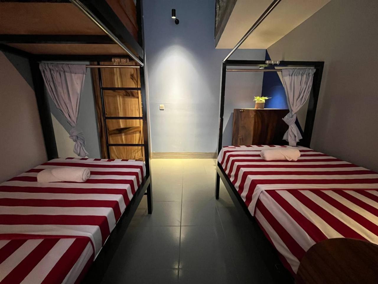 Por Chey Guesthouse Battambang Esterno foto