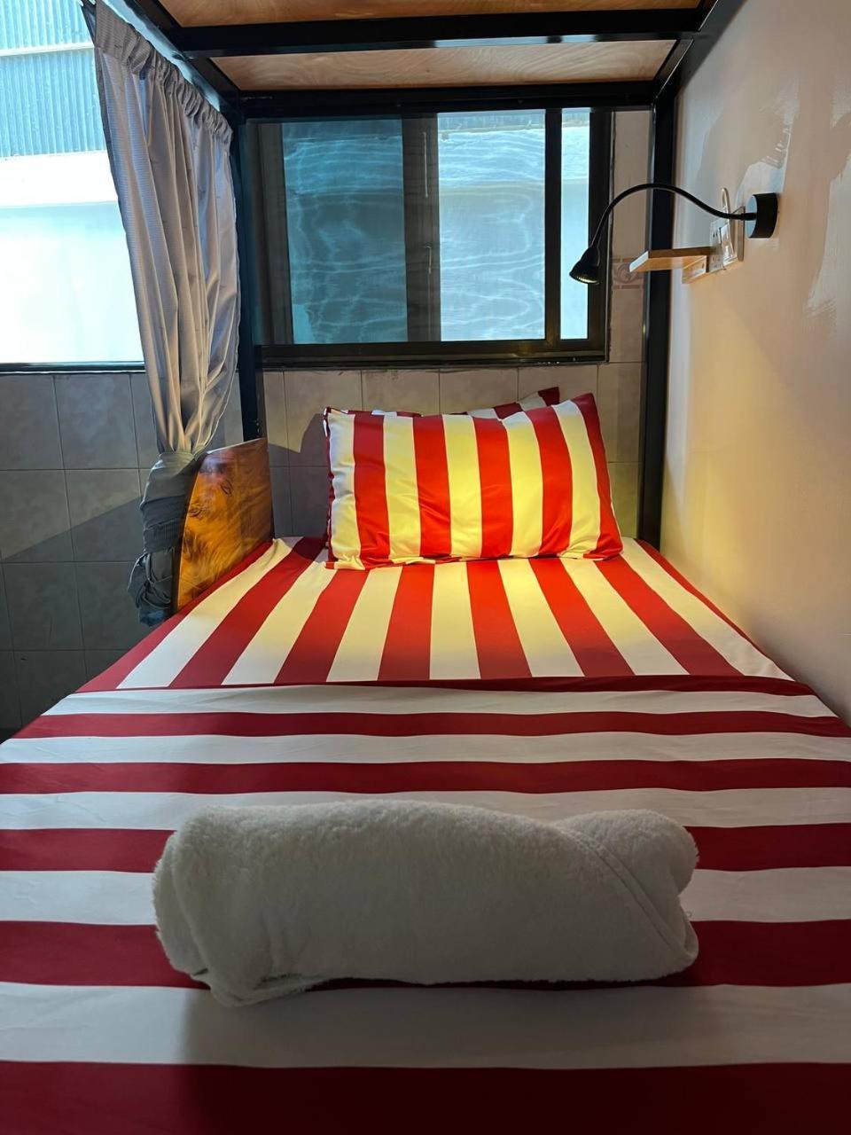 Por Chey Guesthouse Battambang Esterno foto