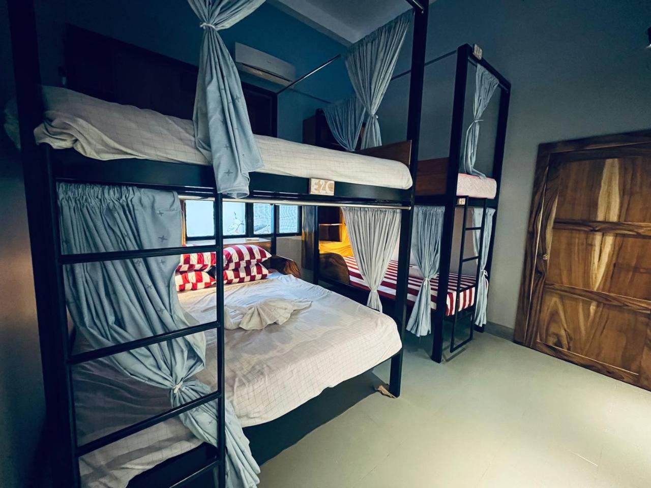Por Chey Guesthouse Battambang Esterno foto