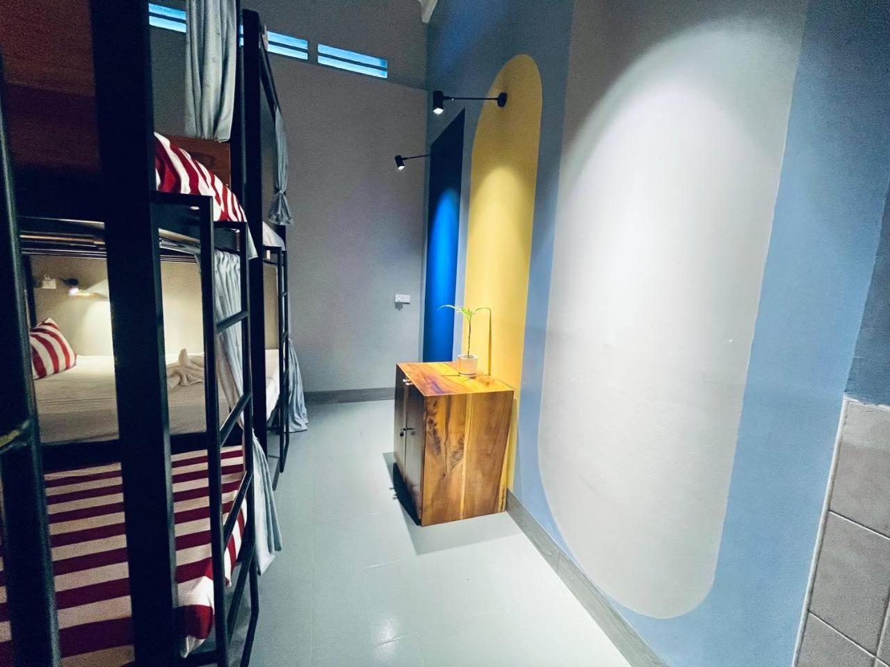 Por Chey Guesthouse Battambang Esterno foto