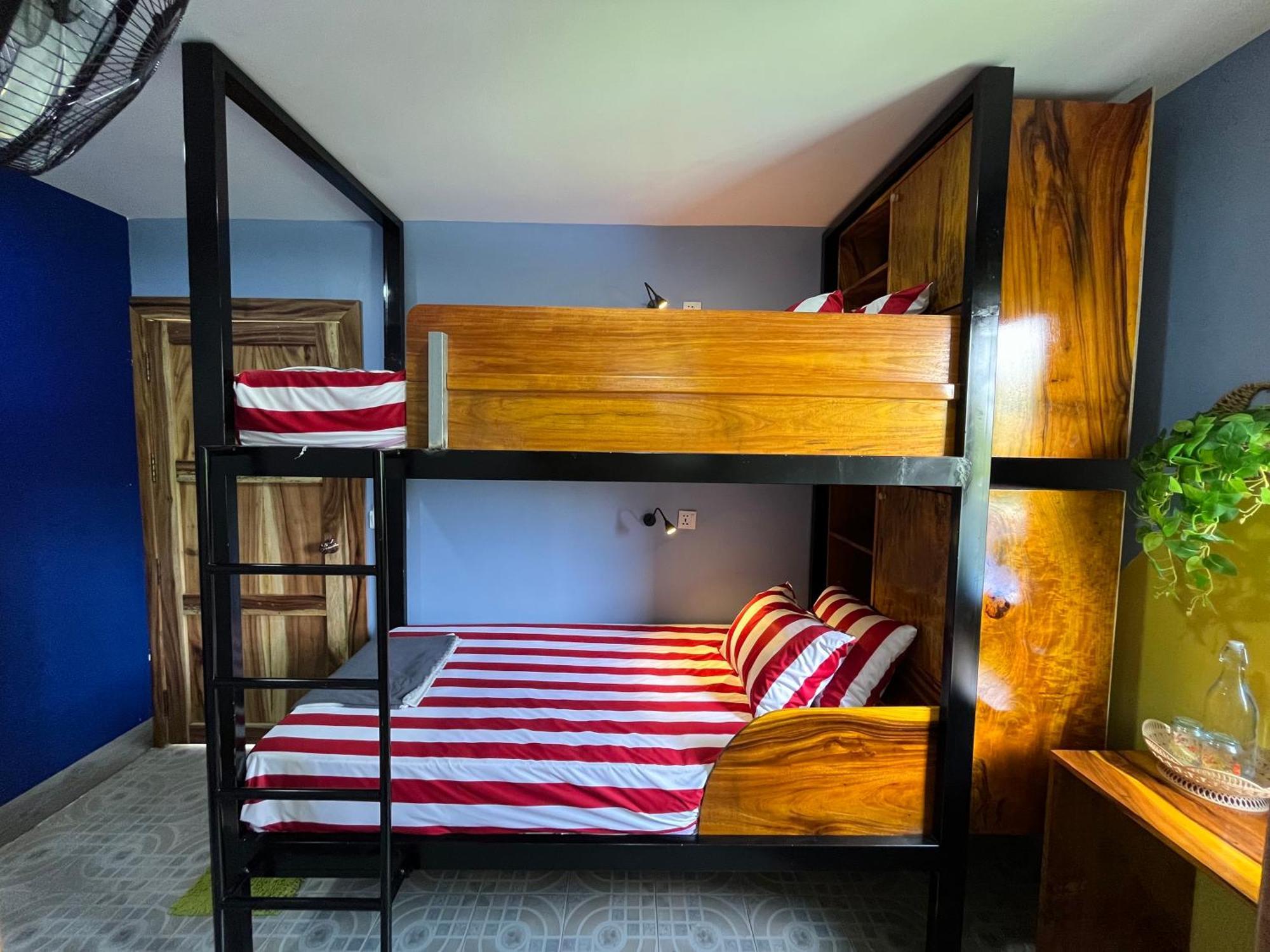Por Chey Guesthouse Battambang Esterno foto